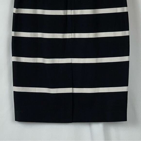 Banana Republic Black Cream Striped Career OfficeCore Pencil Skirt NWT Size 2P - Picture 6 of 11